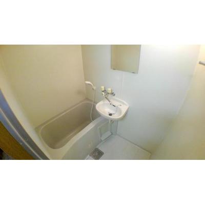 アビタシオン柳町 302【管理NO：1-009419501-03020】 ★家具家電は申し込み後に搬入します★ ★2026年09月中旬入居可能★の物件画像