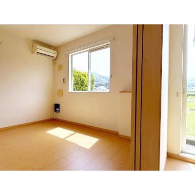 フィオーレ 102【管理NO：1-016415101-01020】 ★家具家電は申し込み後に搬入します★ ★2026年09月中旬入居可能★の物件画像