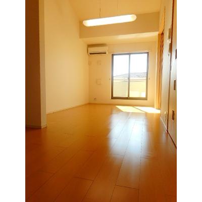 ユニゾン・ベル 204【管理NO：1-017892001-02040】 ★家具家電は申し込み後に搬入します★ ★2026年09月下旬入居可能★の物件画像