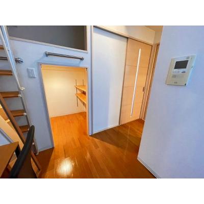 エールマンスリー広島駅　弐番館(7-2)　【★無料WI-FI標準装備（無制限）★、広島駅徒歩圏内、角部屋、32型TV、乾燥機能付洗濯機】の物件画像