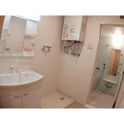 ウインドブレイク 202【管理NO：1-020591301-02020】 ★家具家電は申し込み後に搬入します★ ★2026年10月上旬入居可能★の物件画像