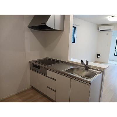 エバーグリーン 101【管理NO：1-028453401-01010】 ★家具家電は申し込み後に搬入します★ ★2026年09月上旬入居可能★の物件画像