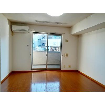 プロムナード神領 103【管理NO：1-014493301-01030】 ★家具家電は申し込み後に搬入します★ ★2026年09月中旬入居可能★の物件画像