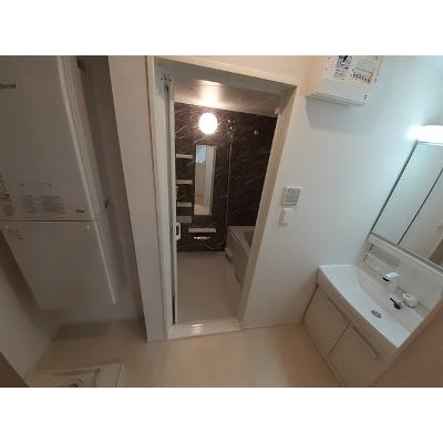 トアリス 201【管理NO：1-027020201-02010】 ★家具家電は申し込み後に搬入します★ ★2026年09月中旬入居可能★の物件画像