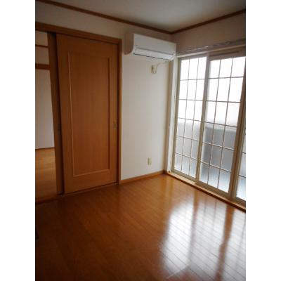 ＢＥＬ　ＦＬＯＲＡ 102【管理NO：1-011210001-01020】 ★家具家電は申し込み後に搬入します★の物件画像