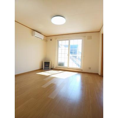 エターナル 202【管理NO：1-013262301-02020】 ★家具家電は申し込み後に搬入します★の物件画像