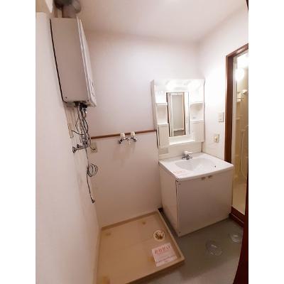 グランビア三内 103【管理NO：1-009768301-01030】 ★家具家電は申し込み後に搬入します★ ★2026年09月中旬入居可能★の物件画像