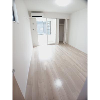 リバーサイド　水明南 101【管理NO：1-025676001-01010】 ★家具家電は申し込み後に搬入します★の物件画像