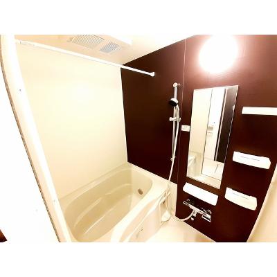 ラ　ルーチェ 203【管理NO：1-020425401-02030】 ★家具家電は申し込み後に搬入します★の物件画像