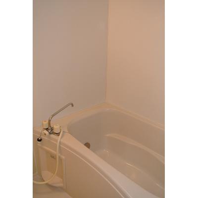 ラ・フルールＢ 201【管理NO：1-015233302-02010】 ★家具家電は申し込み後に搬入します★ ★2026年09月上旬入居可能★の物件画像