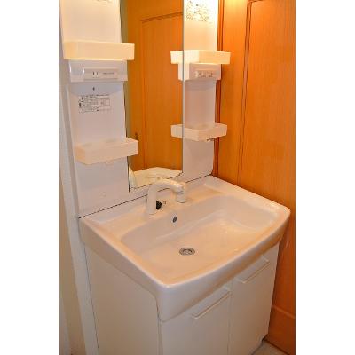 ラ・フルールＢ 201【管理NO：1-015233302-02010】 ★家具家電は申し込み後に搬入します★ ★2026年09月上旬入居可能★の物件画像