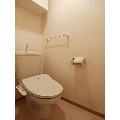 スプリングガーデン 205【管理NO：1-013228101-02040】 ★家具家電は申し込み後に搬入します★の物件画像