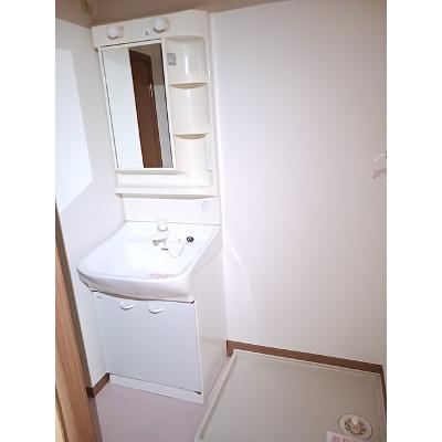 ノワメゾンＢ 102【管理NO：1-011173301-01020】 ★家具家電は申し込み後に搬入します★の物件画像