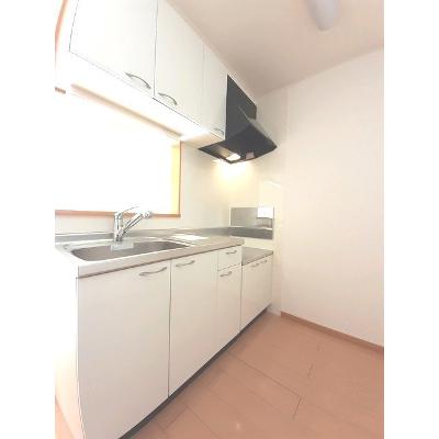 メゾンポワロ 203【管理NO：1-015116901-02030】 ★家具家電は申し込み後に搬入します★ ★2026年10月上旬入居可能★の物件画像