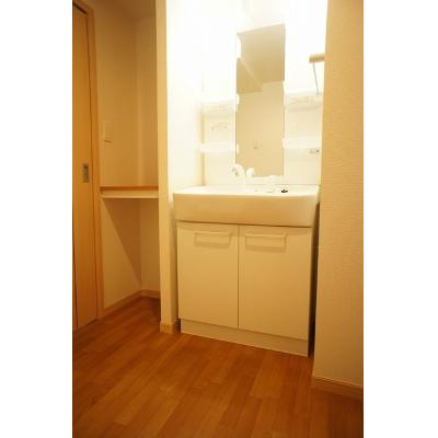 ぱしむ　ふろーりら 105【管理NO：1-016195101-01040】 ★家具家電は申し込み後に搬入します★の物件画像