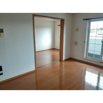 ソレアード萩山 202【管理NO：1-013616801-02020】 ★家具家電は申し込み後に搬入します★ ★2026年09月上旬入居可能★の物件画像