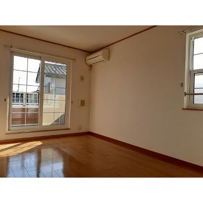 イーリス 203【管理NO：1-013730801-02030】 ★家具家電は申し込み後に搬入します 2026年09月上旬入居可能の物件画像