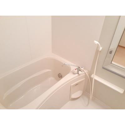 イーリス 103【管理NO：1-013730801-01030】 ★家具家電は申し込み後に搬入します 2026年09月中旬入居可能の物件画像