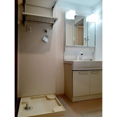 グラン 203【管理NO：1-027214801-02030】 ★家具家電は申し込み後に搬入します★ ★2026年08月中旬入居可能★の物件画像