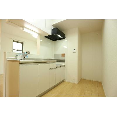 ラ・セゾン 201【管理NO：1-018118101-02010】 ★家具家電は申し込み後に搬入します 2026年08月中旬入居可能の物件画像