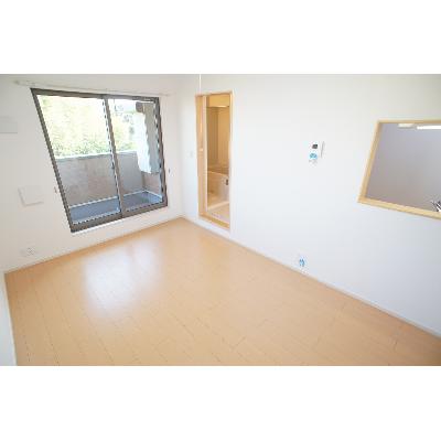 ベル　ソレイユ 201【管理NO：1-017101501-02010】 ★家具家電は申し込み後に搬入します 2026年08月下旬入居可能の物件画像