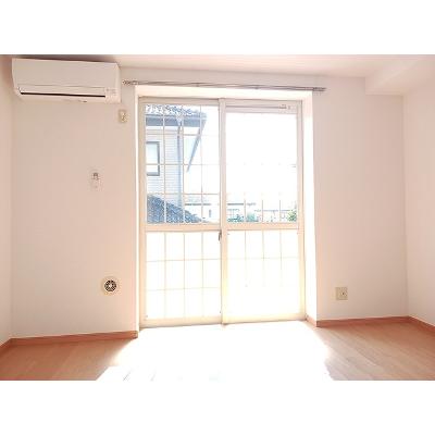 ベルフィオーレ 102【管理NO：1-009511201-01020】 ★家具家電は申し込み後に搬入します★の物件画像