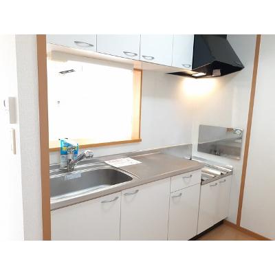 エバーグリーン 203【管理NO：1-015393501-02030】 ★家具家電は申し込み後に搬入します★ ★2026年09月中旬入居可能★の物件画像