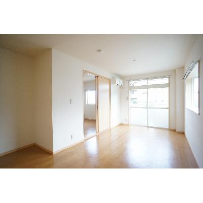 エルディム東郷 203【管理NO：1-001943901-02030】 ★家具家電は申し込み後に搬入します★の物件画像