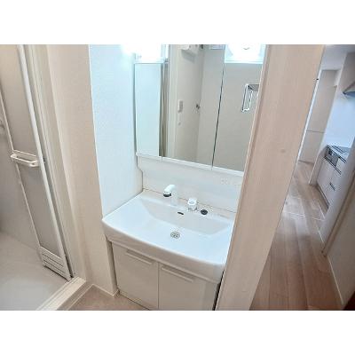 ヤングウッズ港町 303【管理NO：1-028516001-03030】 ★家具家電は申し込み後に搬入します★の物件画像