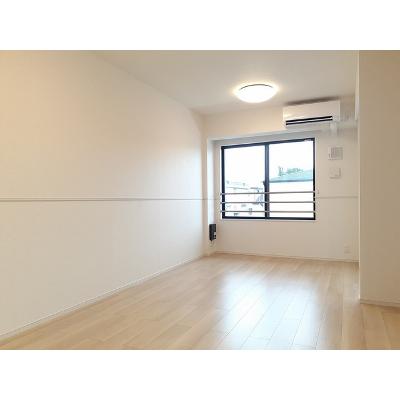 モデルノⅡ 202【管理NO：1-027289802-02020】 ★家具家電は申し込み後に搬入します★ ★2026年09月中旬入居可能★の物件画像