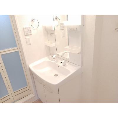 イストワールⅢ 103【管理NO：1-017623103-01030】 ★家具家電は申し込み後に搬入します★ ★2026年09月中旬入居可能★の物件画像