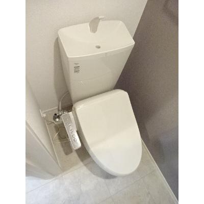 アヴェニールイグチⅧ 101【管理NO：1-027364501-01010】 ★家具家電は申し込み後に搬入します★の物件画像