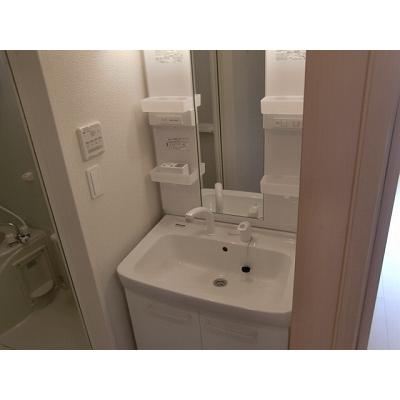 ラ・メール 104【管理NO：1-017994601-01040】 ★家具家電は申し込み後に搬入します★ ★2026年09月中旬入居可能★の物件画像