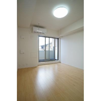 ルミナス 201【管理NO：1-023724401-02010】 ★家具家電は申し込み後に搬入します★ ★2026年09月中旬入居可能★の物件画像