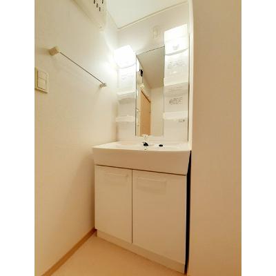 ミルキーウェイ 201【管理NO：1-015983201-02010】 ★家具家電は申し込み後に搬入します 2026年08月上旬入居可能の物件画像
