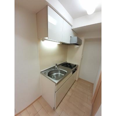 エバーグリーンアベニュー 102【管理NO：1-018035001-01020】 ★家具家電は申し込み後に搬入します★ ★2026年09月下旬入居可能★の物件画像