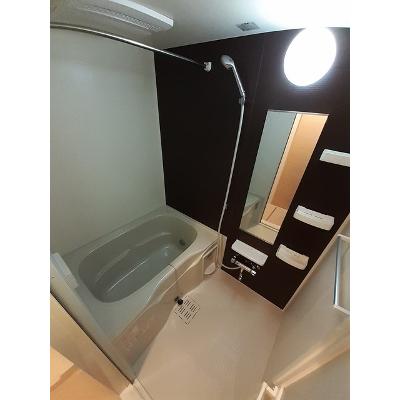 エバーグリーンアベニュー 102【管理NO：1-018035001-01020】 ★家具家電は申し込み後に搬入します★ ★2026年09月下旬入居可能★の物件画像
