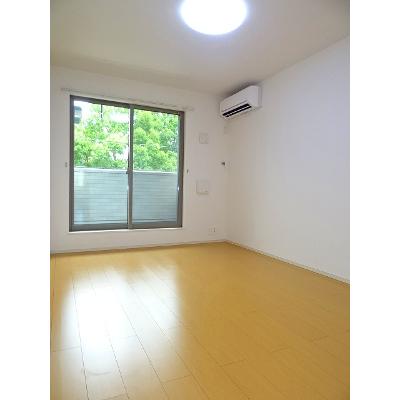 ブリリアント　コスモ 203【管理NO：1-021177901-02030】 ★家具家電は申し込み後に搬入します 2026年09月中旬入居可能の物件画像