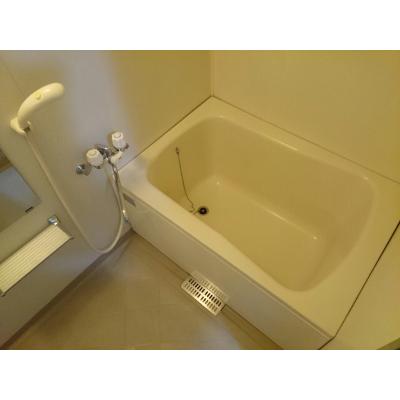 グランヴェール内藤 202【管理NO：1-004076401-02020】 ★家具家電は申し込み後に搬入します★ ★2026年09月中旬入居可能★の物件画像