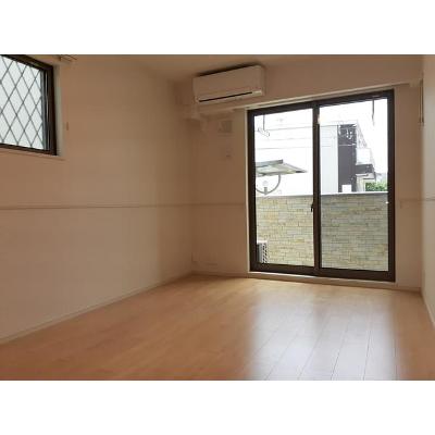 ドルチェＢ 102【管理NO：1-024463401-01020】 ★家具家電は申し込み後に搬入します★ ★2026年09月中旬入居可能★の物件画像