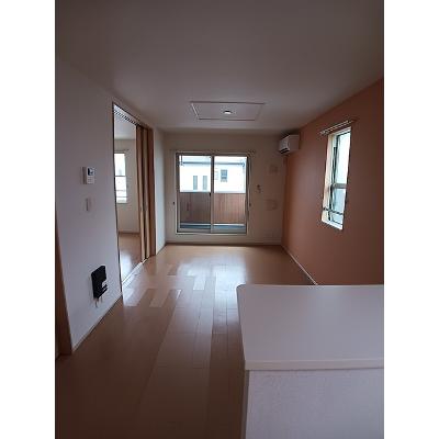 絆 201【管理NO：1-020028401-02010】 ★家具家電は申し込み後に搬入します★の物件画像