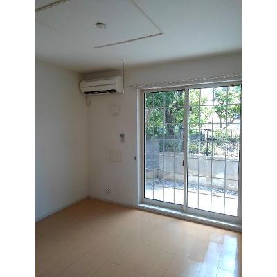 グランデュール 101【管理NO：1-017943601-01010】 ★家具家電は申し込み後に搬入します★ ★2026年09月中旬入居可能★の物件画像