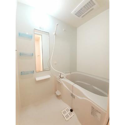 エレガント藤間　Ⅱ 201【管理NO：1-015563002-02010】 ★家具家電は申し込み後に搬入します★の物件画像