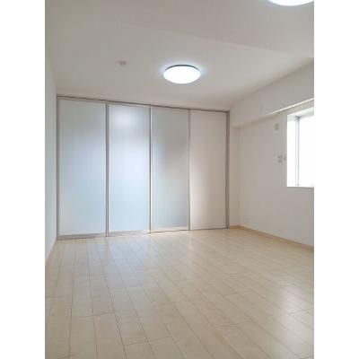 タクト 305【管理NO：1-016001801-03040】 ★家具家電は申し込み後に搬入します★の物件画像