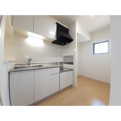 シャトル朝日 201【管理NO：1-023818001-02010】 ★家具家電は申し込み後に搬入します★ ★2026年08月下旬入居可能★の物件画像