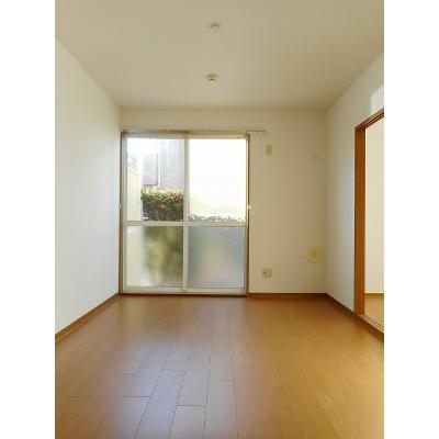 ユートピア越津 102【管理NO：1-003311701-01020】 ★家具家電は申し込み後に搬入します★ ★2026年08月下旬入居可能★の物件画像
