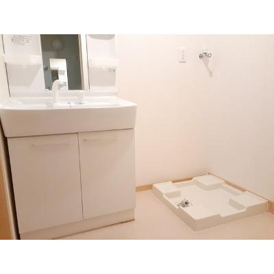 メゾン　カミバヤシ 202【管理NO：1-016808901-02020】 ★家具家電は申し込み後に搬入します★ ★2026年08月中旬入居可能★の物件画像