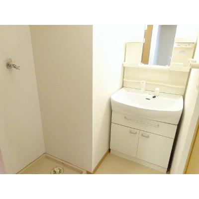 ヒューゲル　プラース 203【管理NO：1-012727901-02030】 ★家具家電は申し込み後に搬入します★ ★2026年09月上旬入居可能★の物件画像