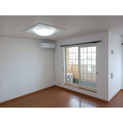 ピクシー　ヒルズ　Ｂ 201【管理NO：1-013241002-02010】 ★家具家電は申し込み後に搬入します★の物件画像