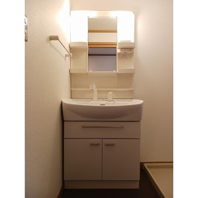 バーミィＫ　Ａ棟 103【管理NO：1-012710401-01030】 ★家具家電は申し込み後に搬入します 2026年09月中旬入居可能の物件画像